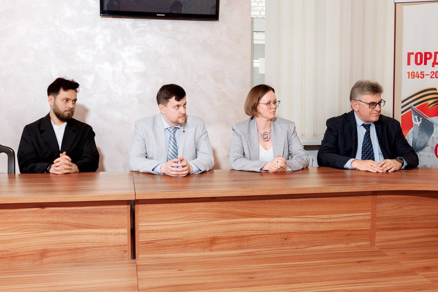 Сотрудничество с ЛНР